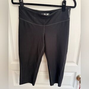 New Balance Black Women's Performance Capri Leggings